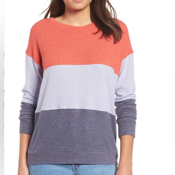 Socialite Colorblock Sweatshirt - Picture 2 of 6